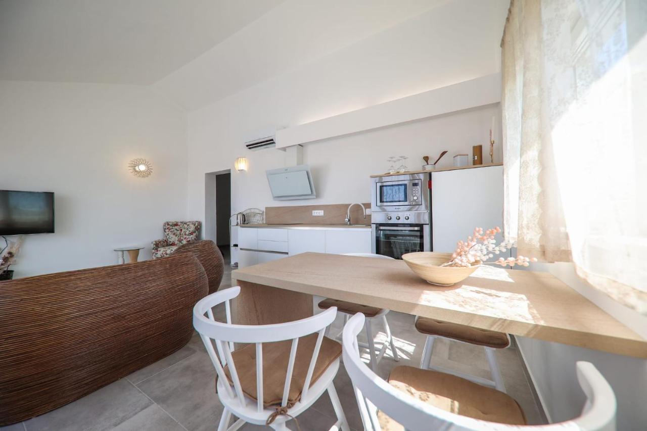 Apartment Rosso Zadar Bagian luar foto
