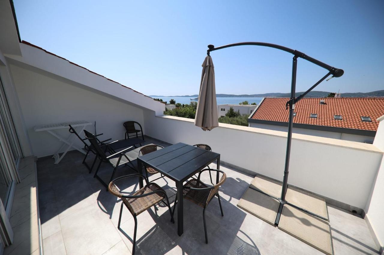 Apartment Rosso Zadar Bagian luar foto